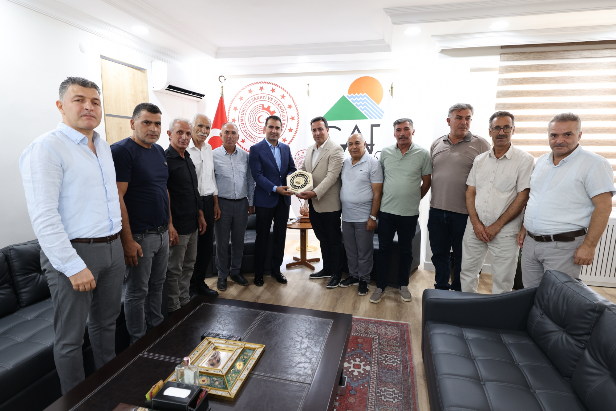 Türkiye Bal Üreticileri Birliği Merkez Başkanı ve Heyeti, GAP İdaresini Ziyaret Etti