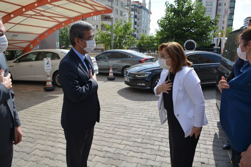 GAP İdaresi Başkanlığı ve Gaziantep Büyükşehir Belediye Başkanlığı Arasında İş Birliği Protokolleri İmzalandı