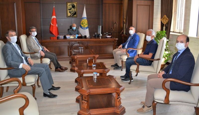 Hassas Tarım Sistemlerinin GAP Bölgesinde Kullanımı ve Yaygınlaştırılmasına İlişkin İşbirliği Protokolü İmzalandı