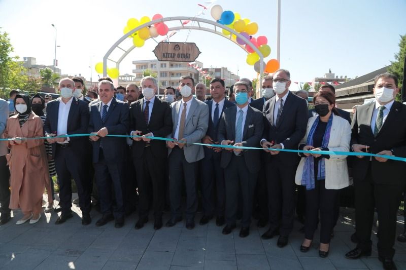 Kültürel Mirası Yaşatacak Olan Nostaljik Oyun Dünyasının Açılışı Gerçekleştirildi