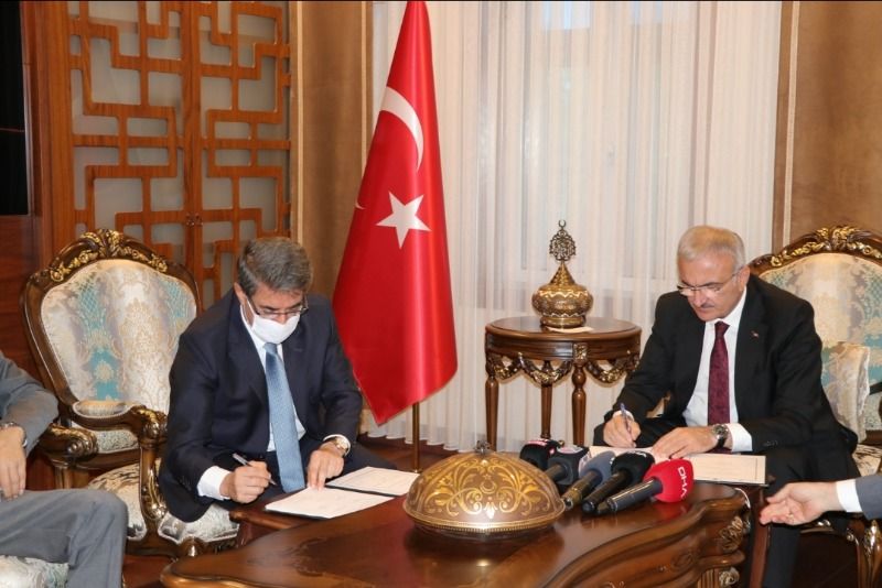 GAP İdaresi ve Diyarbakır Valiliği Arasında İş Birliği Protokolleri İmzalandı