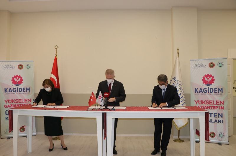 GAP İdaresinden Kadın Girişimciliğinin Geliştirilmesine Destek