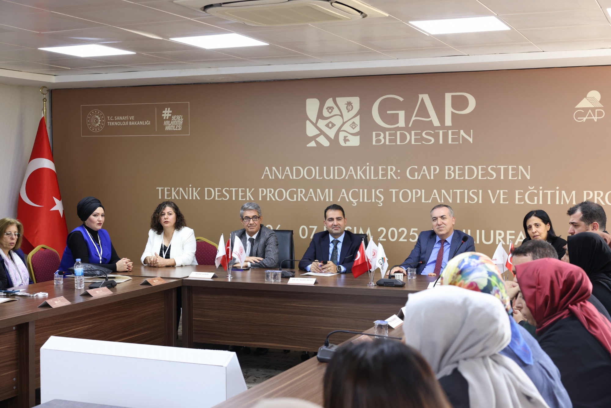 Anadoludakiler: GAP Bedesten Teknik Destek Programı Açılış Toplantısı ve Eğitim Programı Şanlıurfa'da Gerçekleştirildi