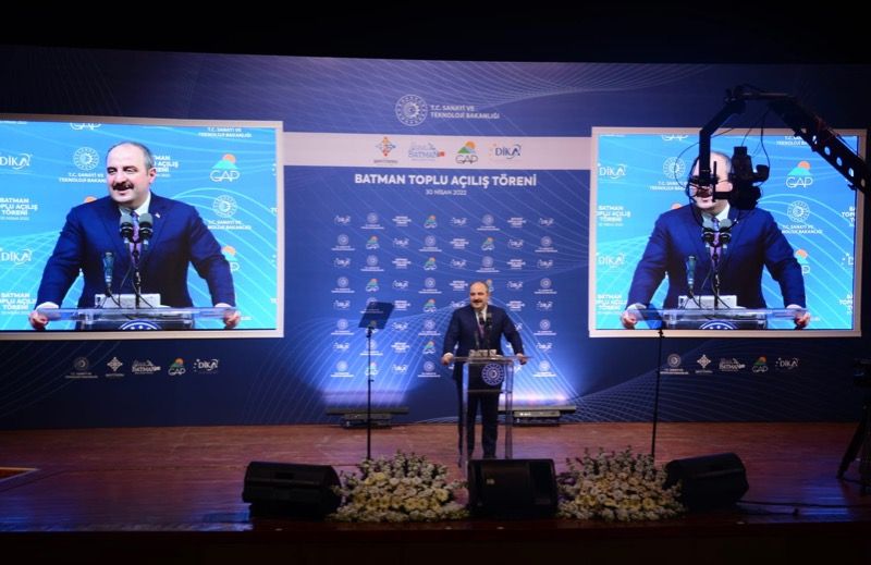 Bakan Varank, GAP İdaresince Batman'da Desteklenecek Projelerin Protokol İmza Töreni'ne Katıldı