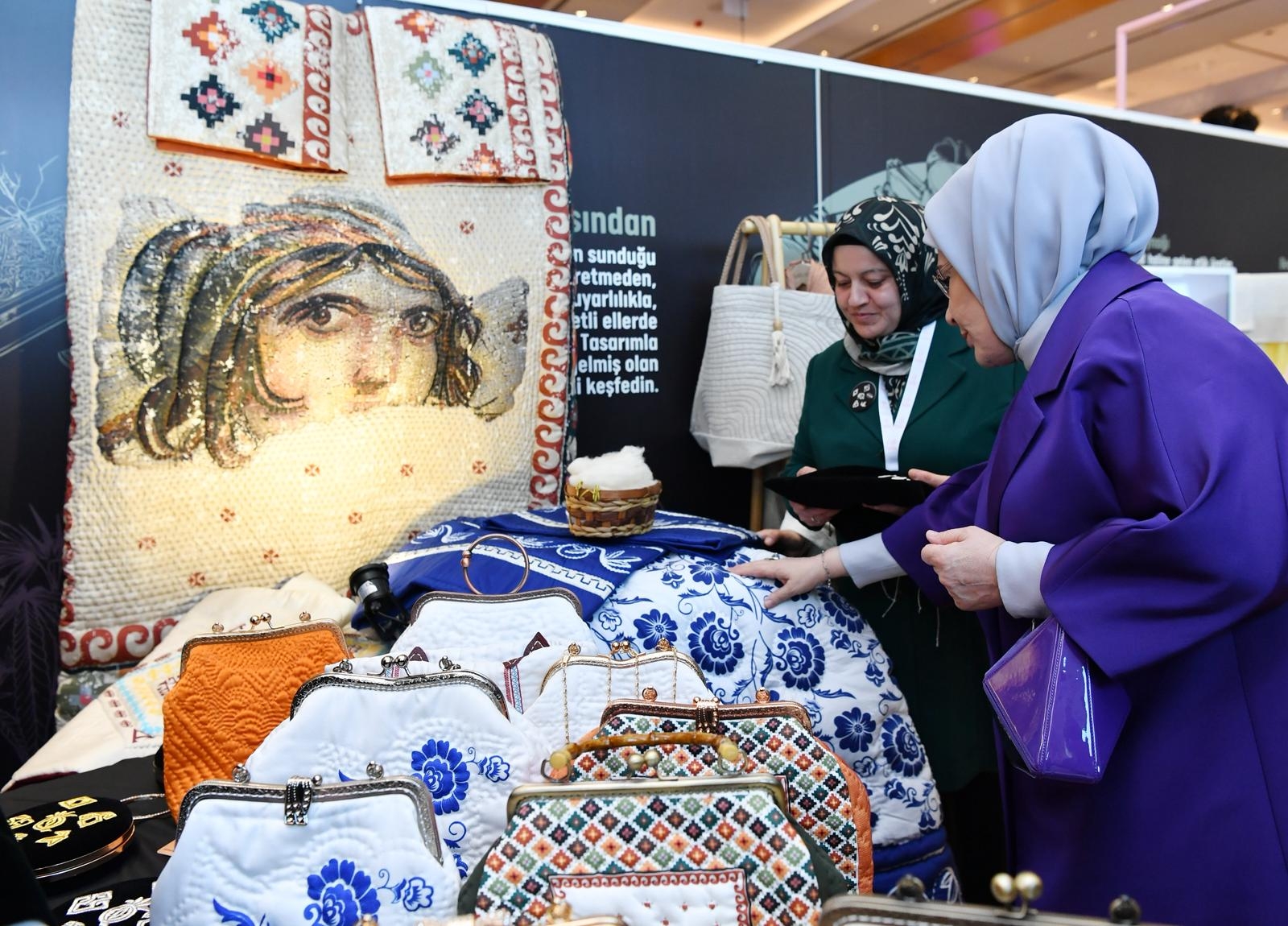 Kilis'in Kadim Yorganı Cemre Çarşısı'nda Yerini Aldı