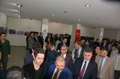 BAGEF Karma Fotoğraf Sergisi Fotoğrafseverlerle Buluştu