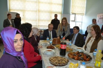 Dünya Kadınlar Günü'nde Anlamlı Ziyaret