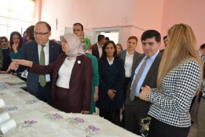 Dünya Kadınlar Günü'nde Anlamlı Ziyaret