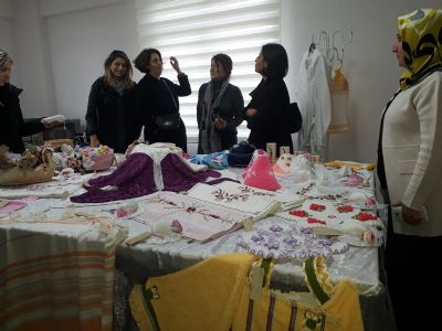 Çatom ve Gençlik Evi Ziyareti