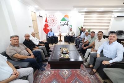 Türkiye Bal Üreticileri Birliği Merkez Başkanı ve Heyeti, GAP İdaresini Ziyaret Etti