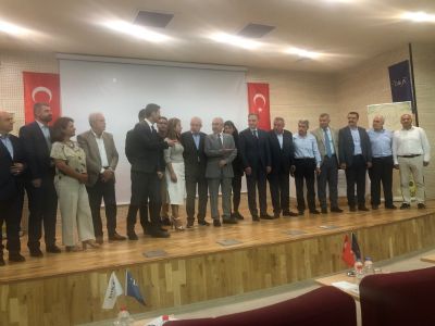 Derik Zeytinyağı, Londra’da düzenlenen ‘’ London Olive Oil ’’ Uluslararası Zeytinyağı Kalite Yarışmasında Altın Madalya Aldı