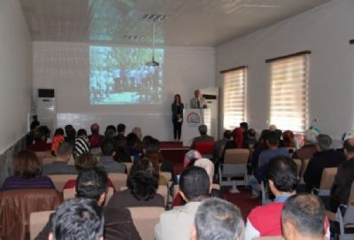 GAP-TEYAP Serbest Tarım Danışmanlarına Adıyaman'da 'Badem Yetiştiriciliği' Eğitimi Verildi