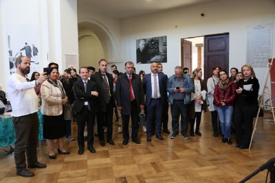 Dünden Bugüne Fotoğraflarla GAP Sergisi Tiflis’te Sanatseverlerle Buluştu