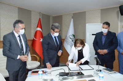 GAP İdaresi Başkanlığı ve Gaziantep Büyükşehir Belediye Başkanlığı Arasında İş Birliği Protokolleri İmzalandı