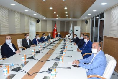 GAP İdaresi Başkanlığı ve Gaziantep Büyükşehir Belediye Başkanlığı Arasında İş Birliği Protokolleri İmzalandı