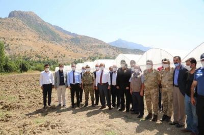 “Uludere Seracılık ile Kendi Üretiyor Projesi” Proje Alanı Yerinde İncelendi