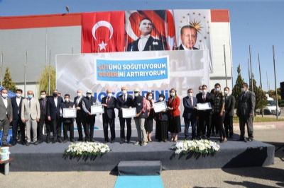 “Sütümü Soğutuyorum, Değerini Artırıyorum” Projesi Kapsamında, Üreticilere 300 Litrelik 30 Adet Süt Soğutma Tankı Dağıtıldı