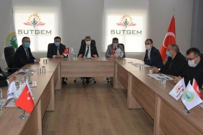 Başkan Vekili Mehmet AÇIKGÖZ ve beraberindeki heyet, Şanlıurfa Organize Sanayi Bölgesini ziyaret etti