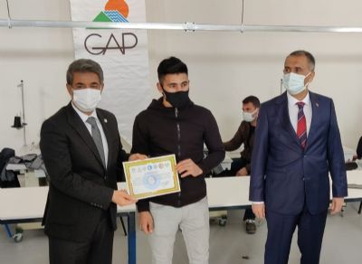 “Adıyaman Sanayi Geliştirme Merkezi Nitelikli Eleman Yetiştirilmesi ve İstihdamı Projesi” Kapsamında Sertifika Töreni Yapıldı