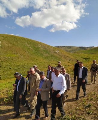 Başkan V. Mehmet AÇIKGÖZ ve Beraberindeki Heyet, “GAP ile Kırsal Yaşamın ve Verimliliğin Artırılması” Proje Alanını Ziyaret Etti