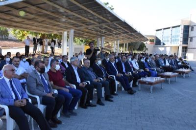Harran Üniversitesi Dijital Tarım Üssü Araştırma Alanı Faaliyete Geçti