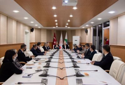 GAP İdaresi Başkanlığı ve Şanlıurfa Büyükşehir Belediyesi İş Birliği Toplantısında Bir Araya Geldi