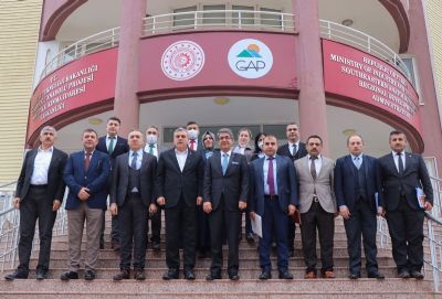 GAP İdaresi Başkanlığı ve Şanlıurfa Büyükşehir Belediyesi İş Birliği Toplantısında Bir Araya Geldi