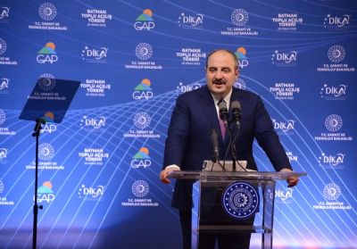 Bakan Varank, GAP İdaresince Batman'da Desteklenecek Projelerin Protokol İmza Töreni'ne Katıldı