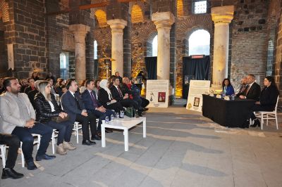 3200 Yıllık Formülden Elde Edilen Koku Diyarbakır'da Sergilendi