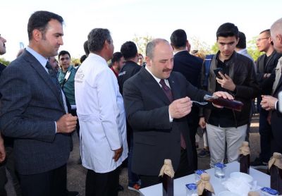 Sanayi ve Teknoloji Bakanı Mustafa VARANK, Gaziantep’te Desteklenecek Projelerin Protokol İmza Töreni'ne Katıldı