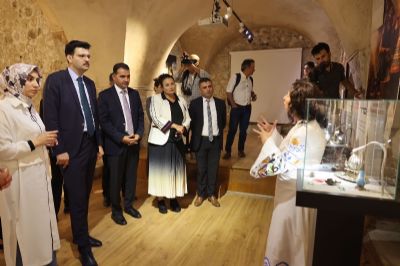 Kadim Medeniyetlerin En Önemli Koku Rotalarından Mardin’de, Kokunun Tarihine Yapay Zekâ İle Yolculuk..