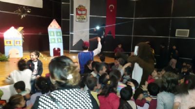 Cizreli Minikler Tiyatro Keyfini Doyasıya Yaşadı