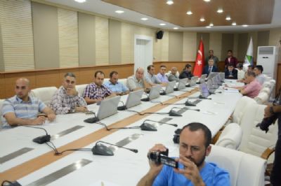 Urfa İsot Biberinin Özelliklerinin Belirlenerek Pazar Potansiyelinin Artırılması Projesi Toplantısı Yapıldı