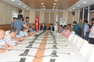 Urfa İsot Biberinin Özelliklerinin Belirlenerek Pazar Potansiyelinin Artırılması Projesi Toplantısı Yapıldı