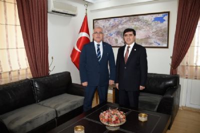 Şanlıurfa Valisi Güngör Azim Tuna GAP İdaresini Ziyaret Etti