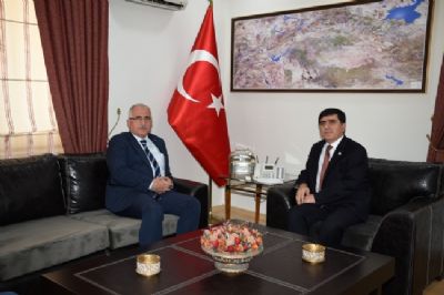 Şanlıurfa Valisi Güngör Azim Tuna GAP İdaresini Ziyaret Etti