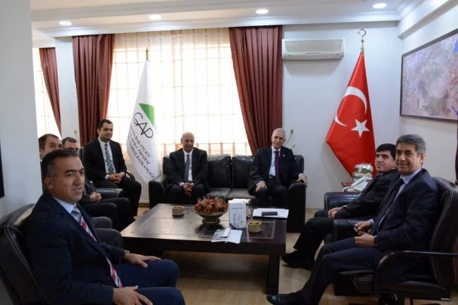 Şanlıurfa Ticaret ve Sanayi Odası Kayyum Heyeti Başkanı İsmail Demirkol GAP İdaresi'ne Ziyarette Bulundu