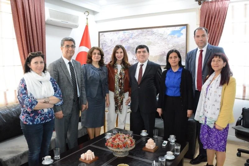 Koton Yönetim Kurulu Üyesi'nden Başkanımıza Ziyaret