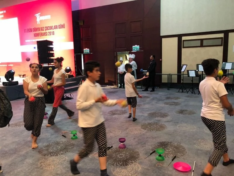 Dünya Kız Çocukları Günü