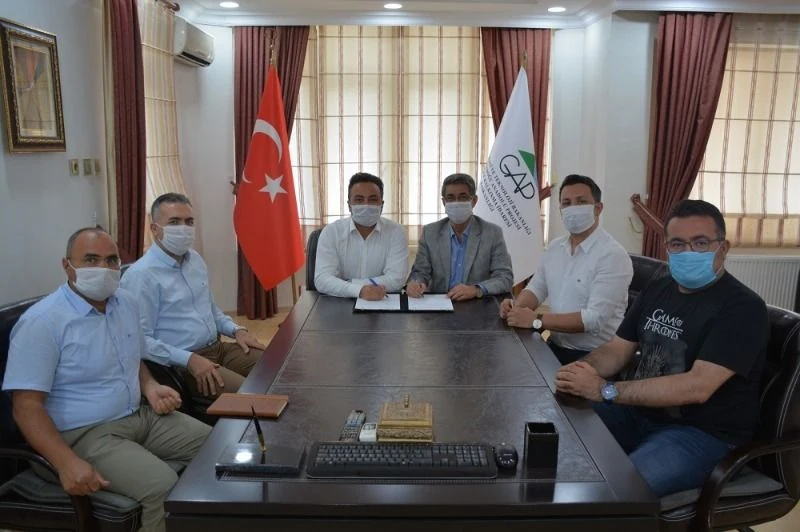 GAP İdaresi Başkanlığı ve İlgili Kurumların İşbirliği İle Yürütülecek Olan Projelere Ait Protokol İmza Süreçleri Devam Ediyor