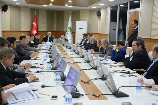 GAP İdaresi ve Şanlıurfa Büyükşehir Belediyesi Proje Arama, İşbirliği ve Fikir Alışverişi Temalı Toplantı Gerçekleştirdi