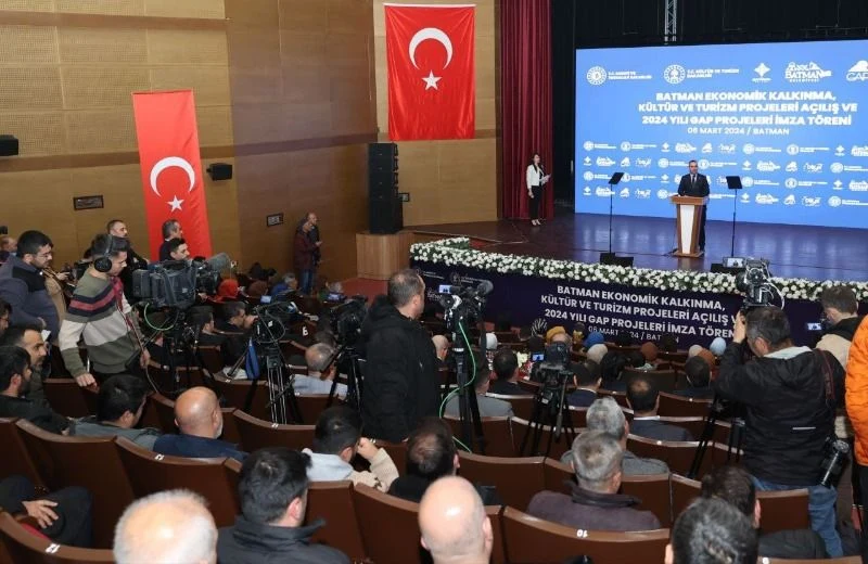 Sanayi ve Teknoloji Bakanı Mehmet Fatih KACIR, Batman’da Desteklenecek Projelerin Lansman Töreni'ne Katıldı