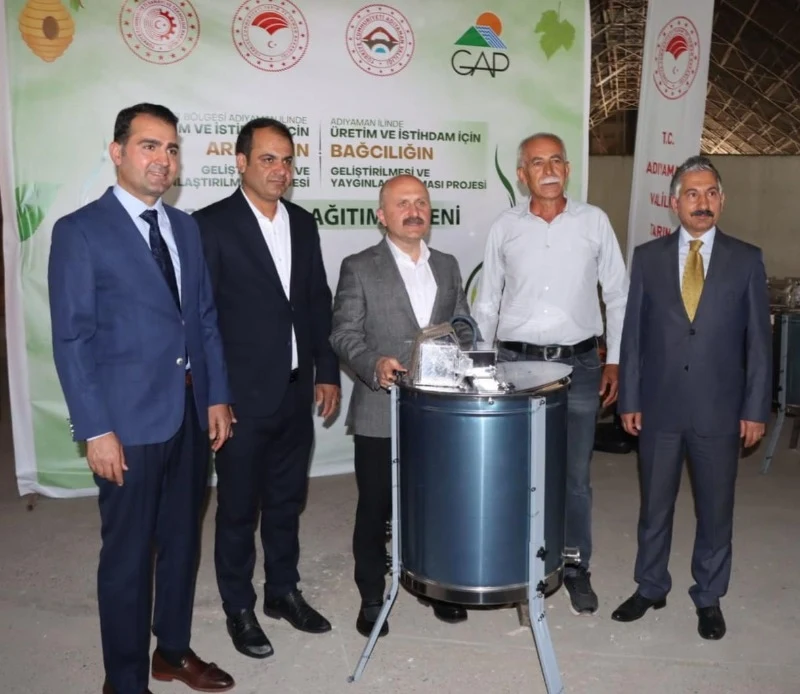 Adıyaman'da Üreticilere Ekipman Desteği Sağlandı