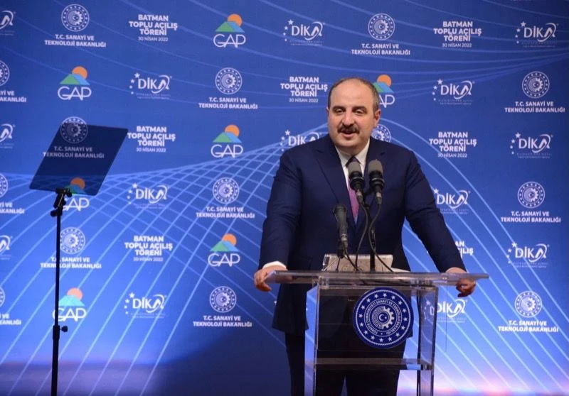 Bakan Varank, GAP İdaresince Batman'da Desteklenecek Projelerin Protokol İmza Töreni'ne Katıldı
