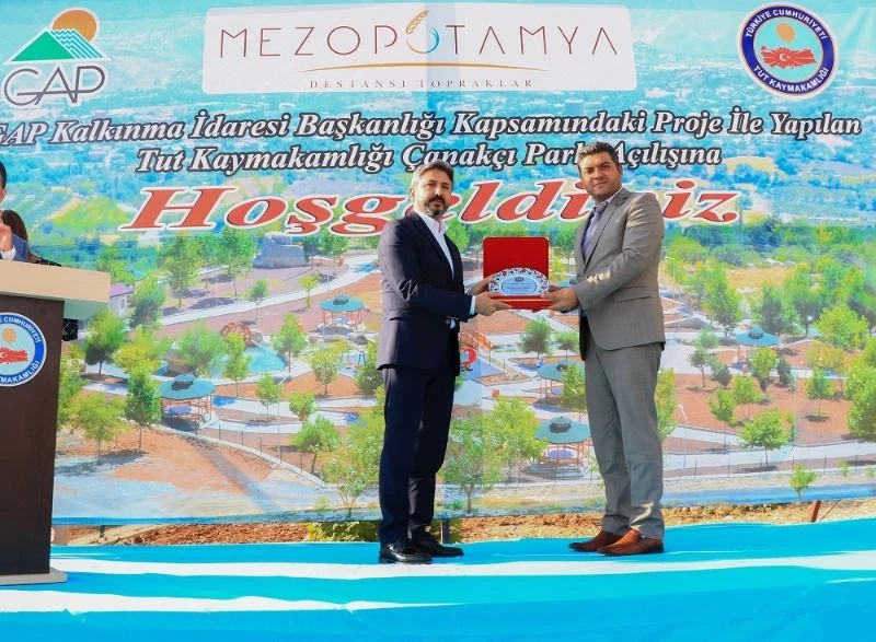 Üçpınar Çevre Düzenlemesi Ve Altyapı Uygulama Projesinin Açılışı Gerçekleştirildi