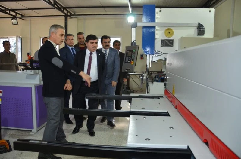 Şanlıurfa Mesleki Eğitim Merkezi Güçlendirme Projesi" Üretim Atölyeleri Ziyareti