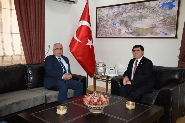 Şanlıurfa Valisi Güngör Azim Tuna GAP İdaresini Ziyaret Etti