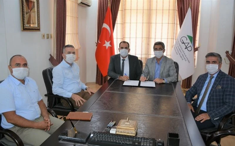 GAP İdaresi Başkanlığı ve İlgili Kurumların İşbirliği İle Yürütülecek Olan Projelere Ait Protokol İmza Süreçleri Devam Ediyor