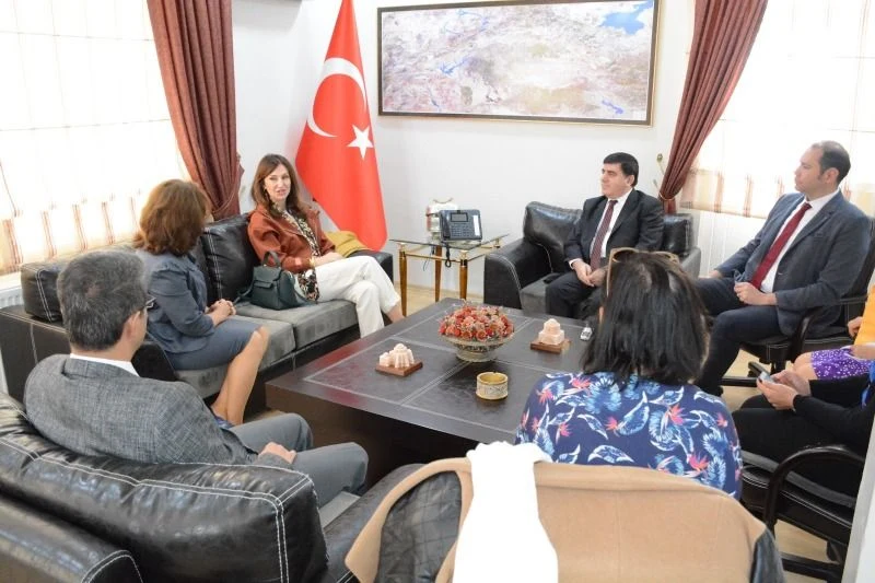 Koton Yönetim Kurulu Üyesi'nden Başkanımıza Ziyaret