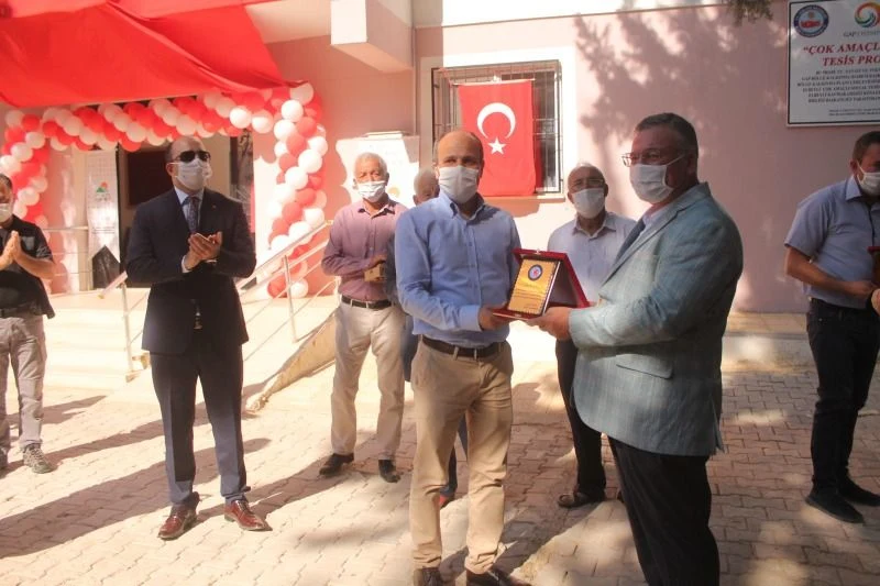 “Çok Amaçlı Sosyal Tesis ve Misafirhane” ile “Örnek Köyler” Projelerinin Açılış Törenleri Kilis'te Gerçekleştirildi